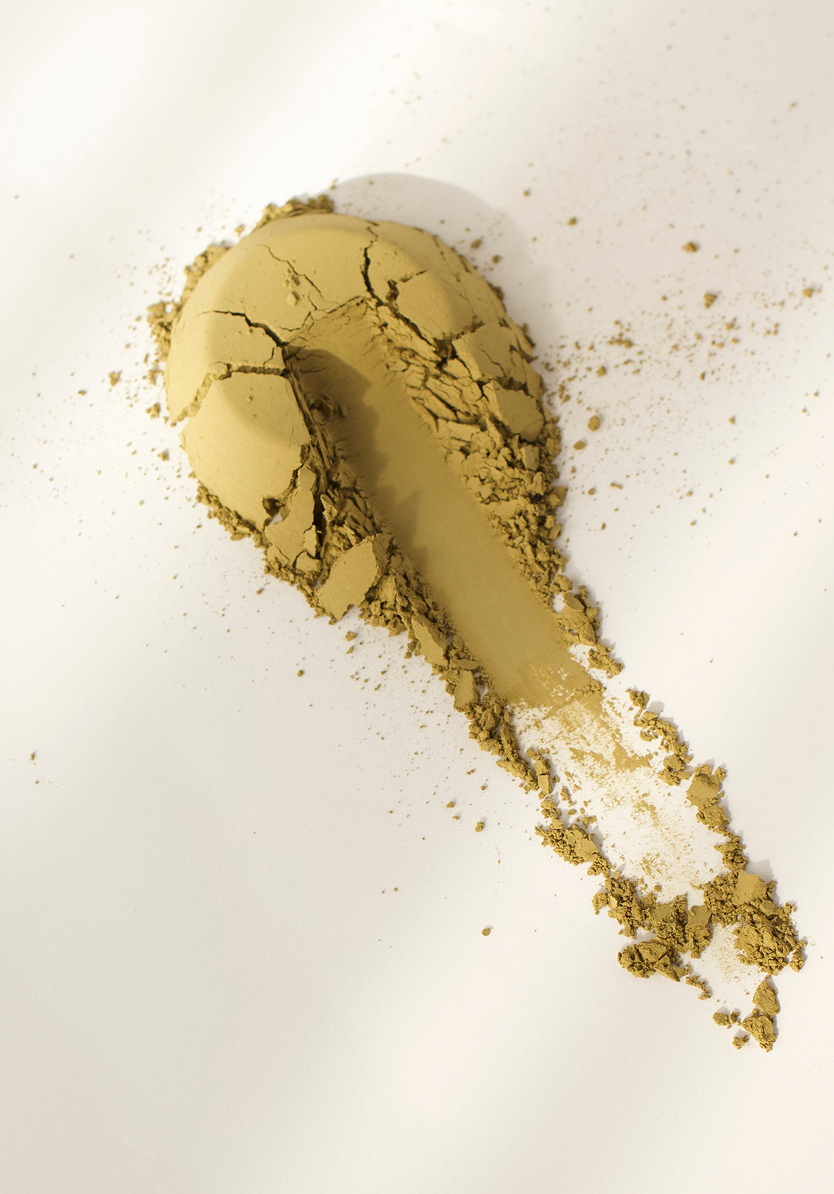 Hojicha Powder on a White Background - Hosaku Light Roast
